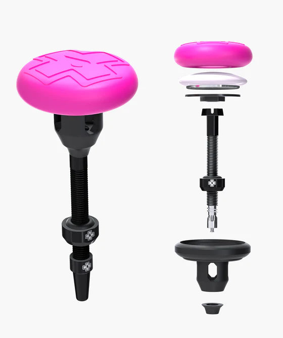 Muc -Off Stealth Tubeless Tag Holder & 44mm Valve Kit